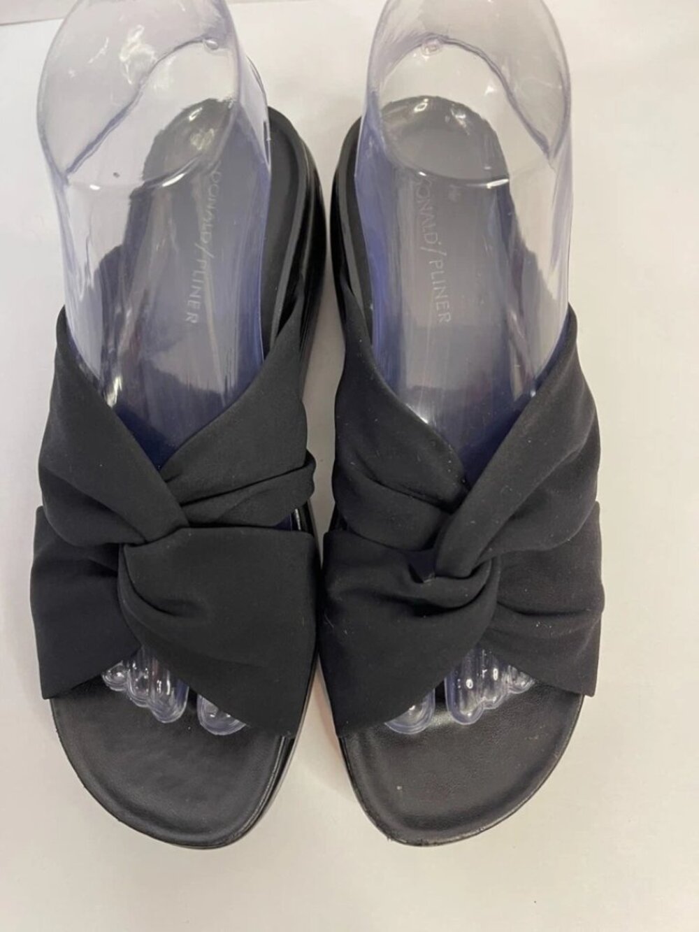 Donald Pliner Folley Crepe Slide Sandal Knotted Fabric Slip On Black SZ 5M New - Picture 4 of 6